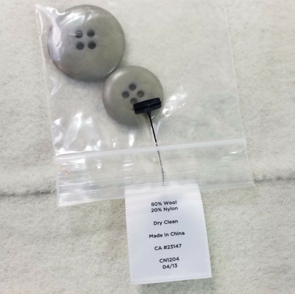 Talbots Gray Wool Blend Button Front Luxury Winter Coat Womens 14P Petite - Picture 11 of 11